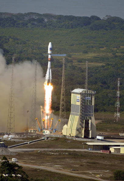 Second Pair of Galileo IOV Navigation Satellites Takes Off Successfully